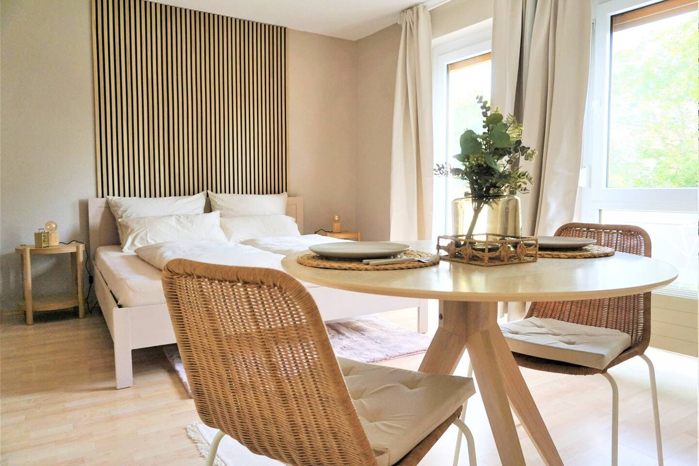 *Scandi Spacious Studio near Residenz & Park*